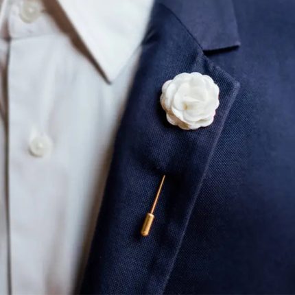 Men White Flower Lapel Pin For Wedding 2